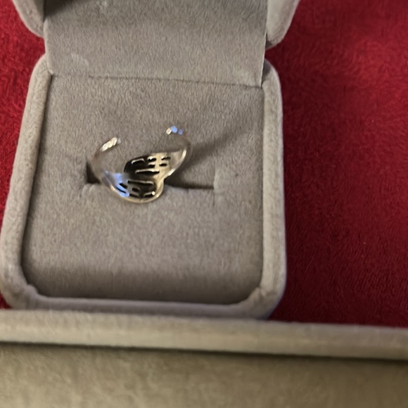 Toe Ring Leave Design Silver - Picture 4 of 6